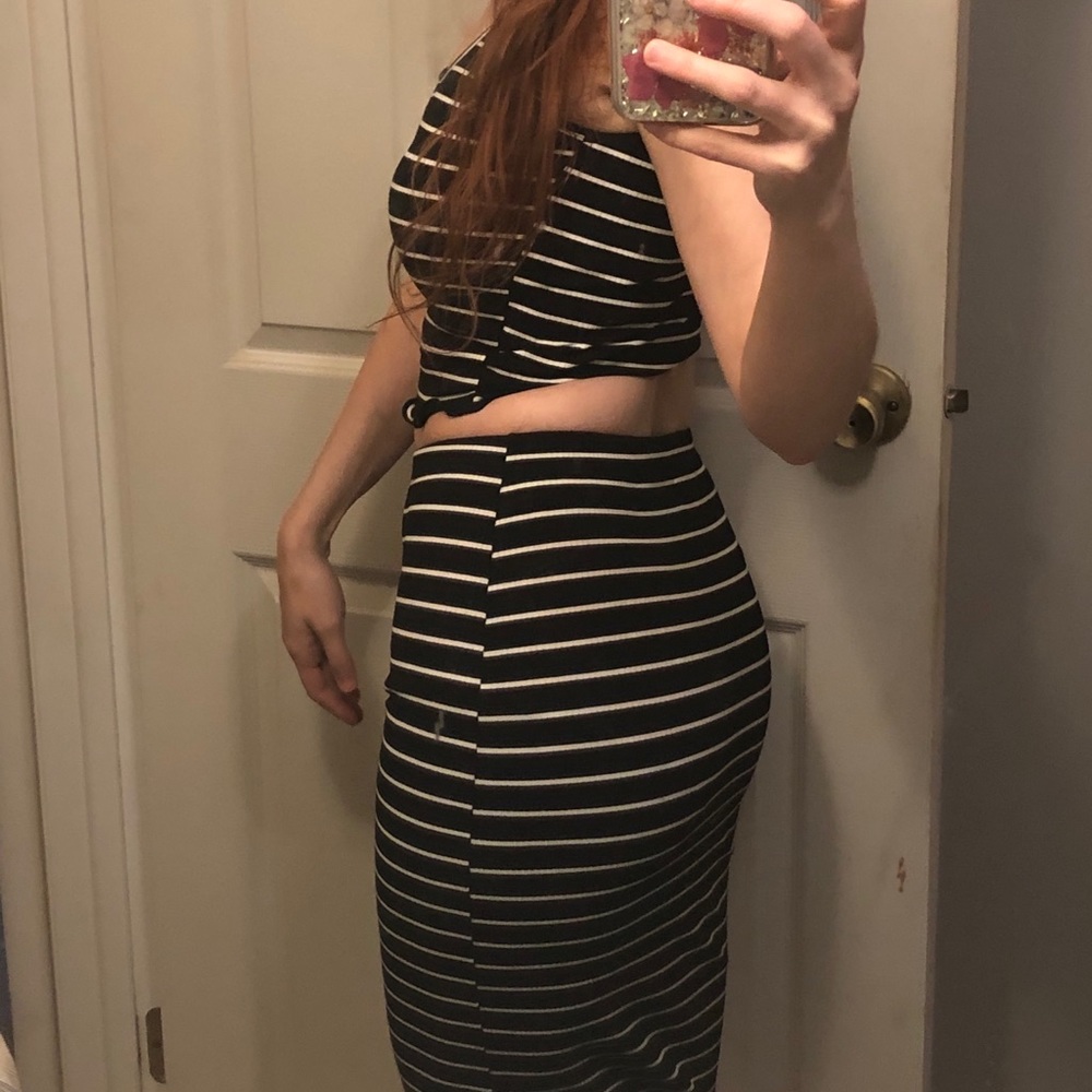 SOLD! Stripe Midi Skirt Set Sz M NWT - Picture 5 of 6